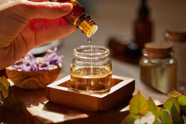 Masaje con Aromaterapia: Estimulación de los Sentidos y Placer Profundo en Madrid Masajista Travesti en Madrid